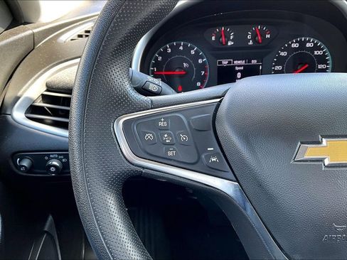 Used 2024 Chevrolet Malibu LT image 11