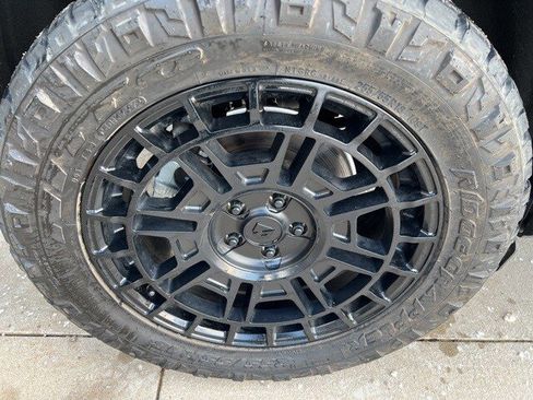 Used 2023 Ford Bronco Sport Big Bend image 7