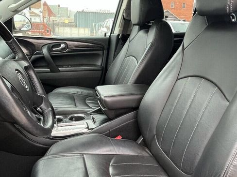 Used 2016 Buick Enclave Leather image 10