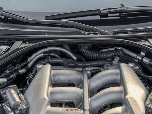 Used 2010 Nissan GT-R Premium AWD/4WD image 21