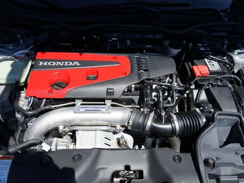 Used 2021 Honda Civic Type R image 12
