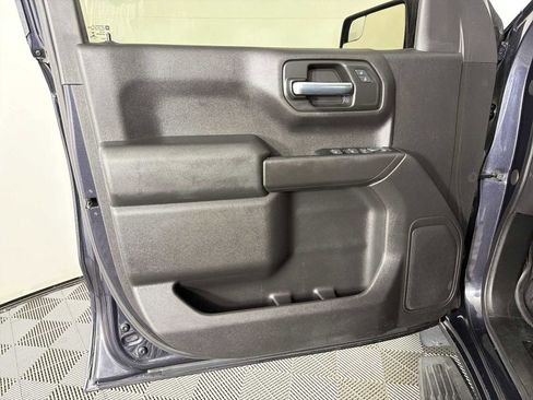 Used 2022 Chevrolet Silverado 1500 Custom RWD image 8
