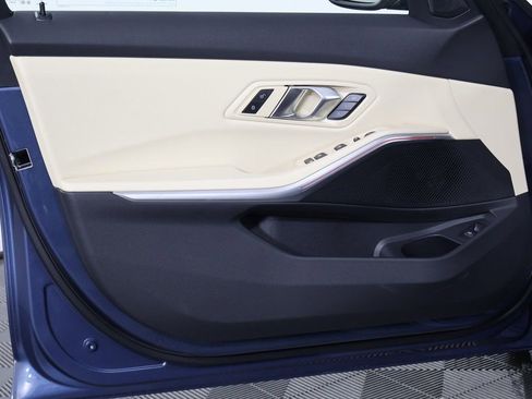 New 2026 BMW 330i Sedan w/ Convenience Package image 7