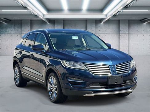 Used 2017 Lincoln MKC Select w/ Select Plus Package AWD/4WD image 22