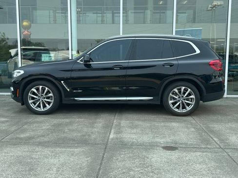 Used 2018 BMW X3 xDrive30i AWD/4WD image 6