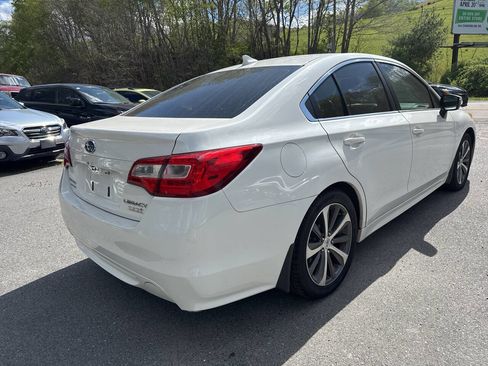 Used 2016 Subaru Legacy 2.5i Limited AWD/4WD image 5