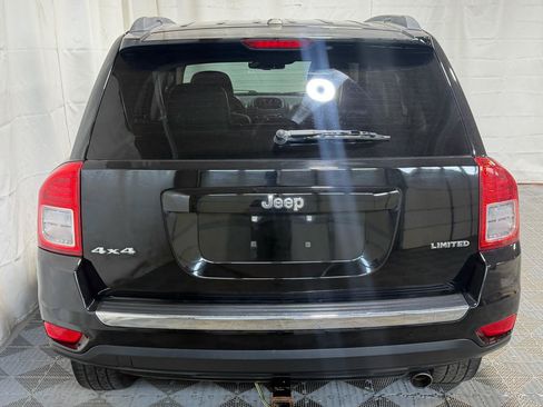 Used 2012 Jeep Compass Limited w/ Sun/Sound Group AWD/4WD image 8