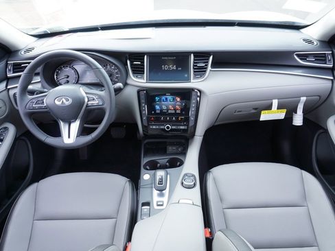 Used 2025 INFINITI QX50 Luxe image 11