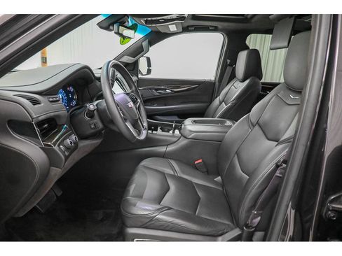 Used 2017 Cadillac Escalade Platinum AWD/4WD image 45