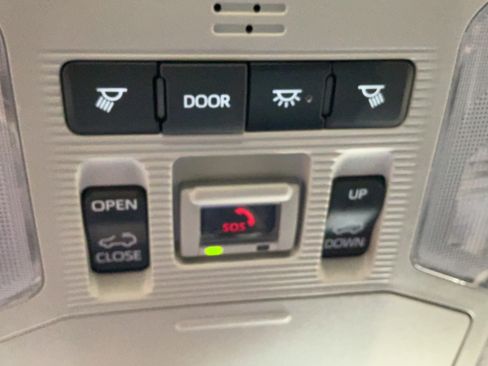 Certified 2023 Toyota RAV4 XLE w/ Convenience Package FWD image 18