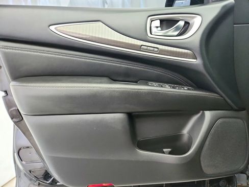 Used 2018 INFINITI QX60 Base w/ Premium Plus Package image 29