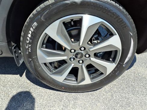 Used 2023 Ford Escape Platinum w/ Premium Technology Package AWD/4WD image 12