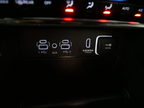 Used 2023 Jeep Grand Cherokee 4WD 4xe image 29