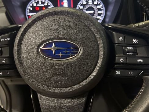 Used 2025 Subaru Forester Premium AWD/4WD image 40