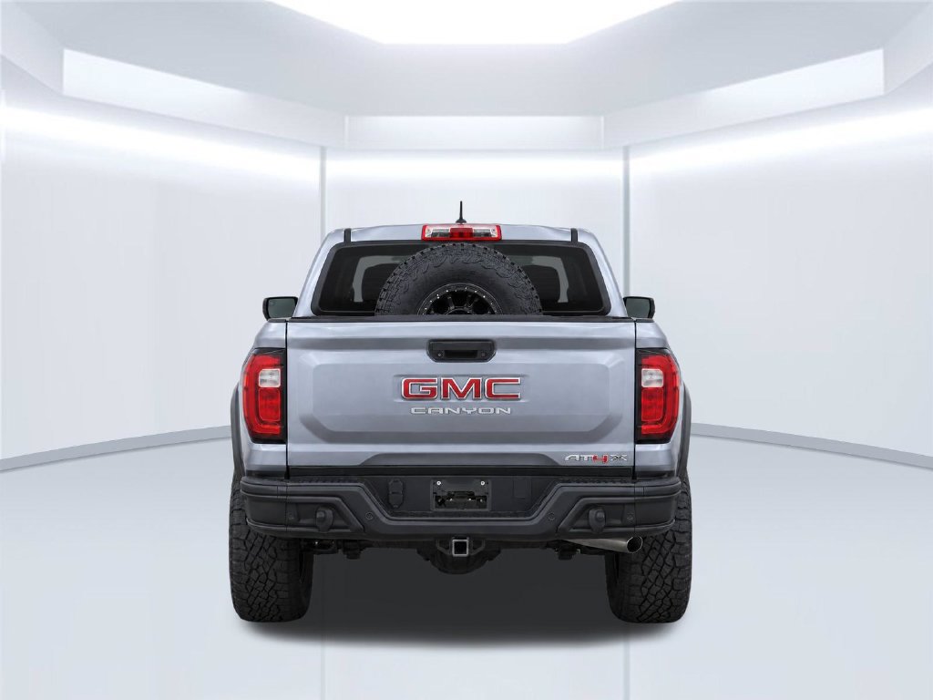 Used 2024 GMC Canyon AT4X w/ AT4X AEV Edition AWD/4WD image 8