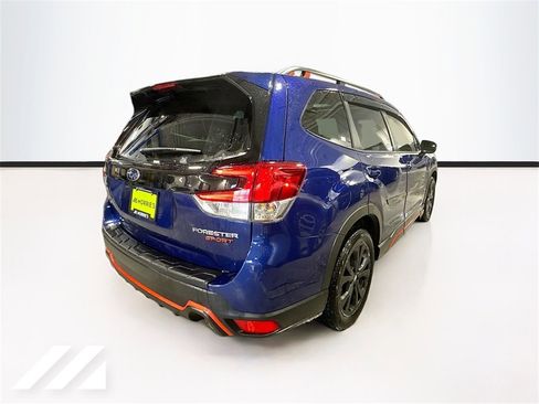 Used 2023 Subaru Forester Sport image 5