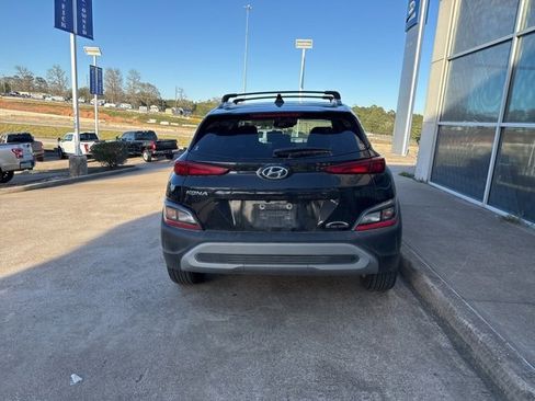 Used 2022 Hyundai Kona SEL w/ Convenience Package image 6