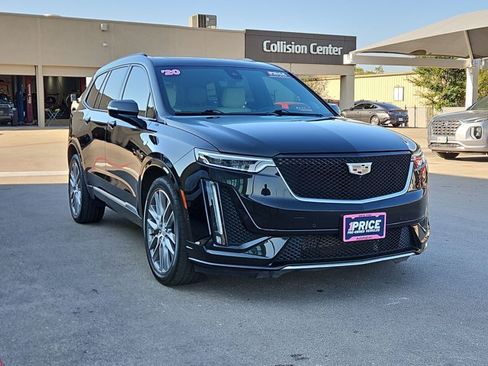 Used 2020 Cadillac XT6 Sport AWD/4WD image 3