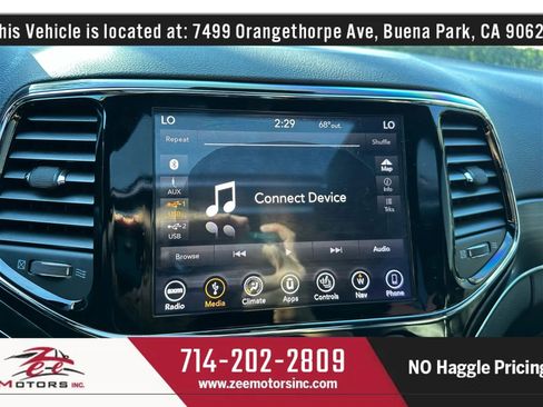 Used 2019 Jeep Grand Cherokee Limited w/ Luxury Group II image 21