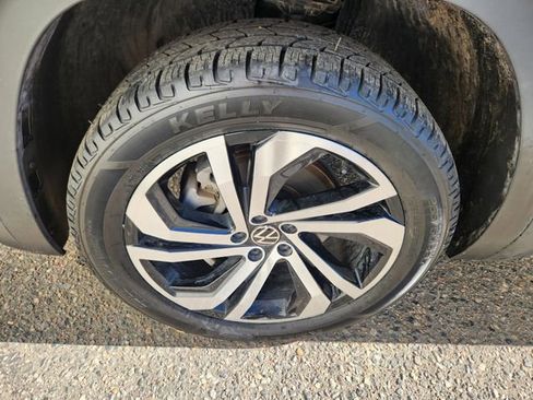 Used 2023 Volkswagen Atlas SEL image 22