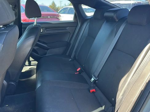 Used 2024 Honda Civic Sport image 12