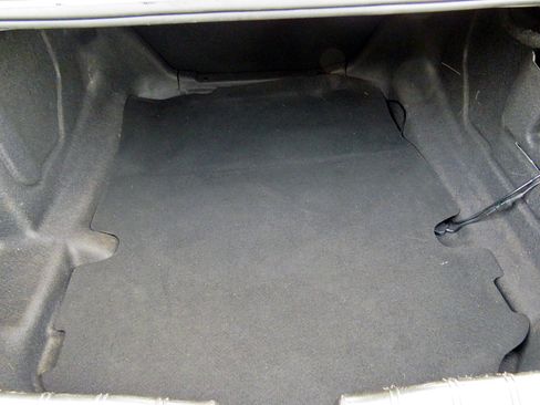 Used 2021 Chevrolet Camaro SS image 31