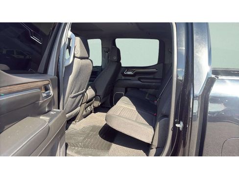 Used 2023 Chevrolet Silverado 1500 LT AWD/4WD image 18