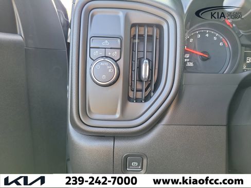 Used 2021 Chevrolet Silverado 1500 Custom image 22