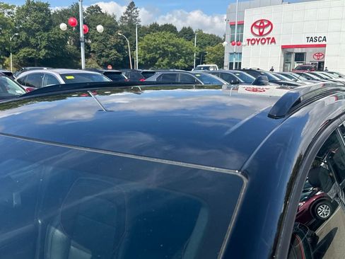 Used 2024 Chevrolet Equinox EV RS image 43