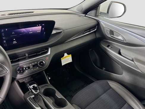 New 2026 Buick Envista Sport Touring w/ Convenience I Package FWD image 22