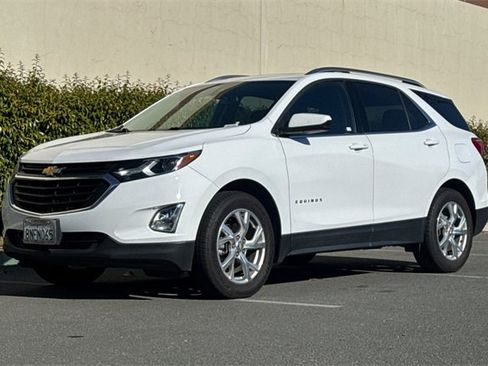 Used 2020 Chevrolet Equinox LT image 8