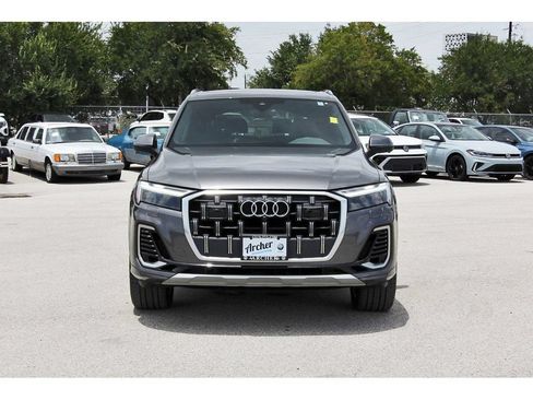 Used 2025 Audi Q7 3.0T Premium Plus AWD/4WD image 8