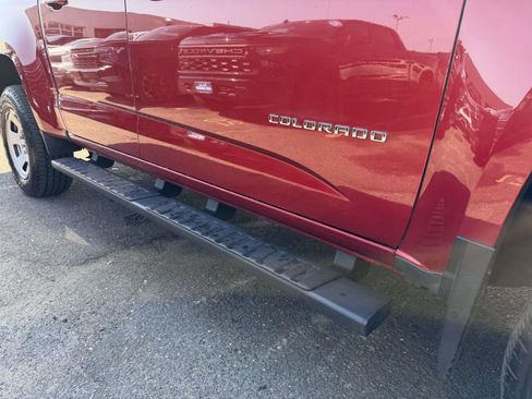 Certified 2022 Chevrolet Colorado LT w/ LT Convenience Package AWD/4WD image 6