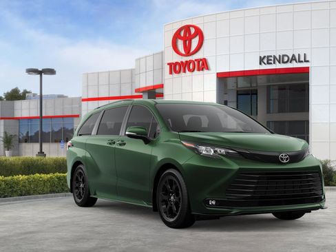 New 2026 Toyota Sienna XLE Woodland Edition image 15