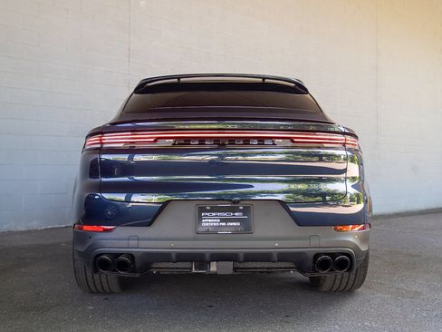 Certified 2026 Porsche Cayenne S AWD/4WD image 32