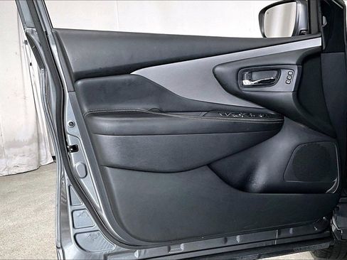Used 2022 Nissan Murano SL w/ Cargo Package image 25