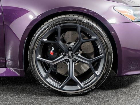 Used 2025 Audi RS 6 performance image 9