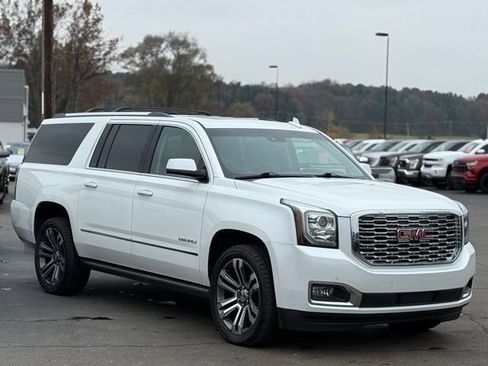 Used 2019 GMC Yukon XL Denali w/ Denali Ultimate Package image 43