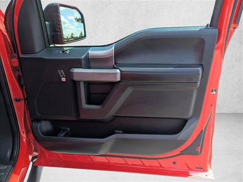 Used 2015 Ford F150 XLT w/ Equipment Group 302A Luxury AWD/4WD image 25