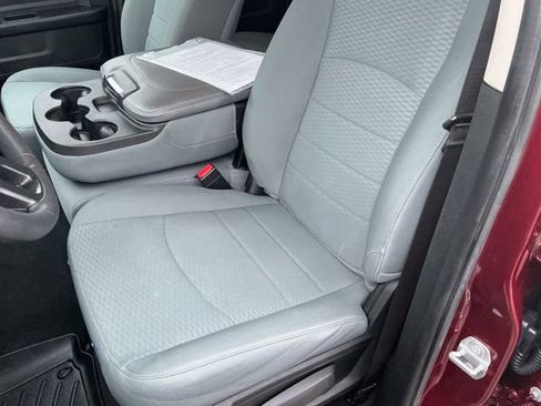 Used 2018 RAM 1500 Express image 34