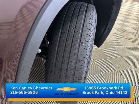 Used 2020 Chevrolet Trax LS AWD/4WD image 27