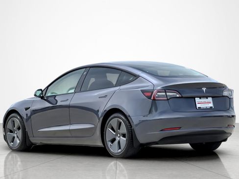 Used 2022 Tesla Model 3 Long Range AWD/4WD image 3