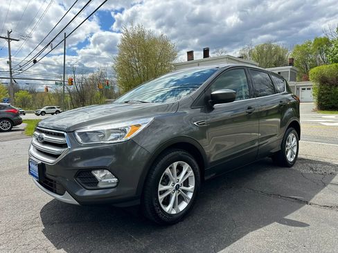 Used 2019 Ford Escape SE AWD/4WD image 3