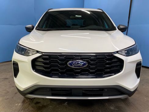 New 2026 Ford Escape ST-Line w/ Cold Weather Package image 3