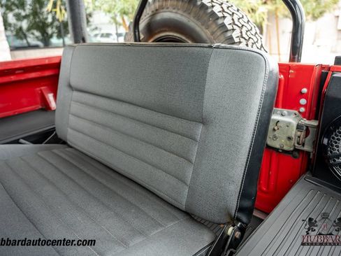 Used 1994 Land Rover Defender 90 AWD/4WD image 29
