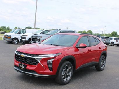 New 2026 Chevrolet Trax LT w/ Driver Confidence Package