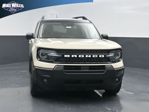 New 2025 Ford Bronco Sport Outer Banks w/ Outer Banks Tech Package+ image 2