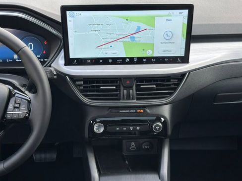New 2025 Ford Escape SE w/ PHEV Premium Package FWD image 19
