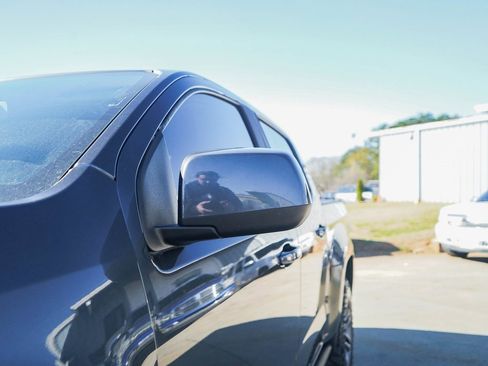 Used 2016 Chevrolet Colorado Z71 image 34