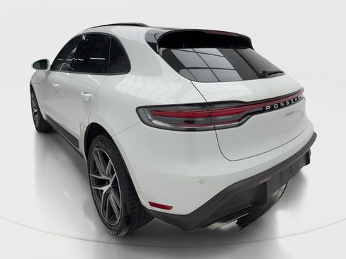 Used 2023 Porsche Macan AWD/4WD image 10